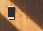 Bahaya! Jangan Pernah Letakkan Smartphone Kamu di 5 Tempat Ini