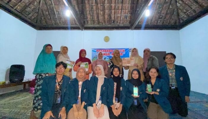 Pentingnya Menjaga Kebersihan, Mahasiswa UNDIP Edukasi Masyarakat Dampak Membuang Sampah Sembarangan