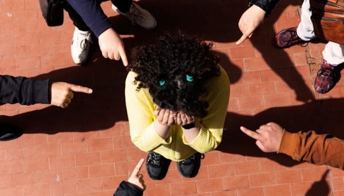 Bullying sebagai Praktik Kekuasaan dalam Lookism