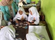 Putus Stigma Tabu, Mahasiswa KKN UNS 15 Dibal Ajak Siswa MTs N 15 Boyolali Melek Kesehatan Reproduksi